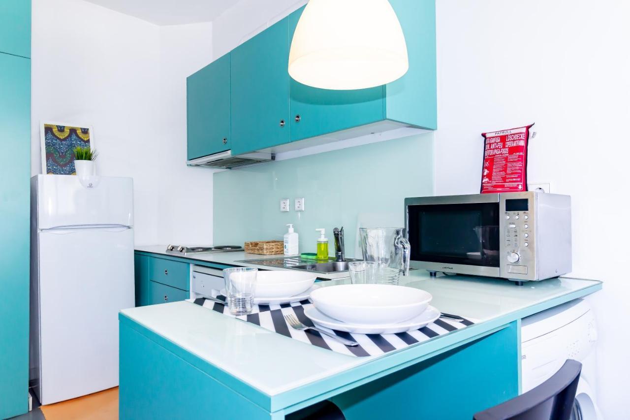 Modern Center Apartment 1F Porto Luaran gambar